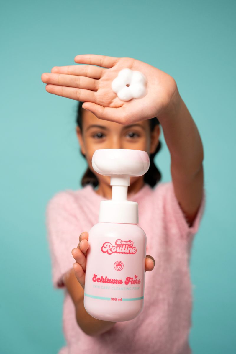 Nice  Beauty Routine Flower Beauty Foam