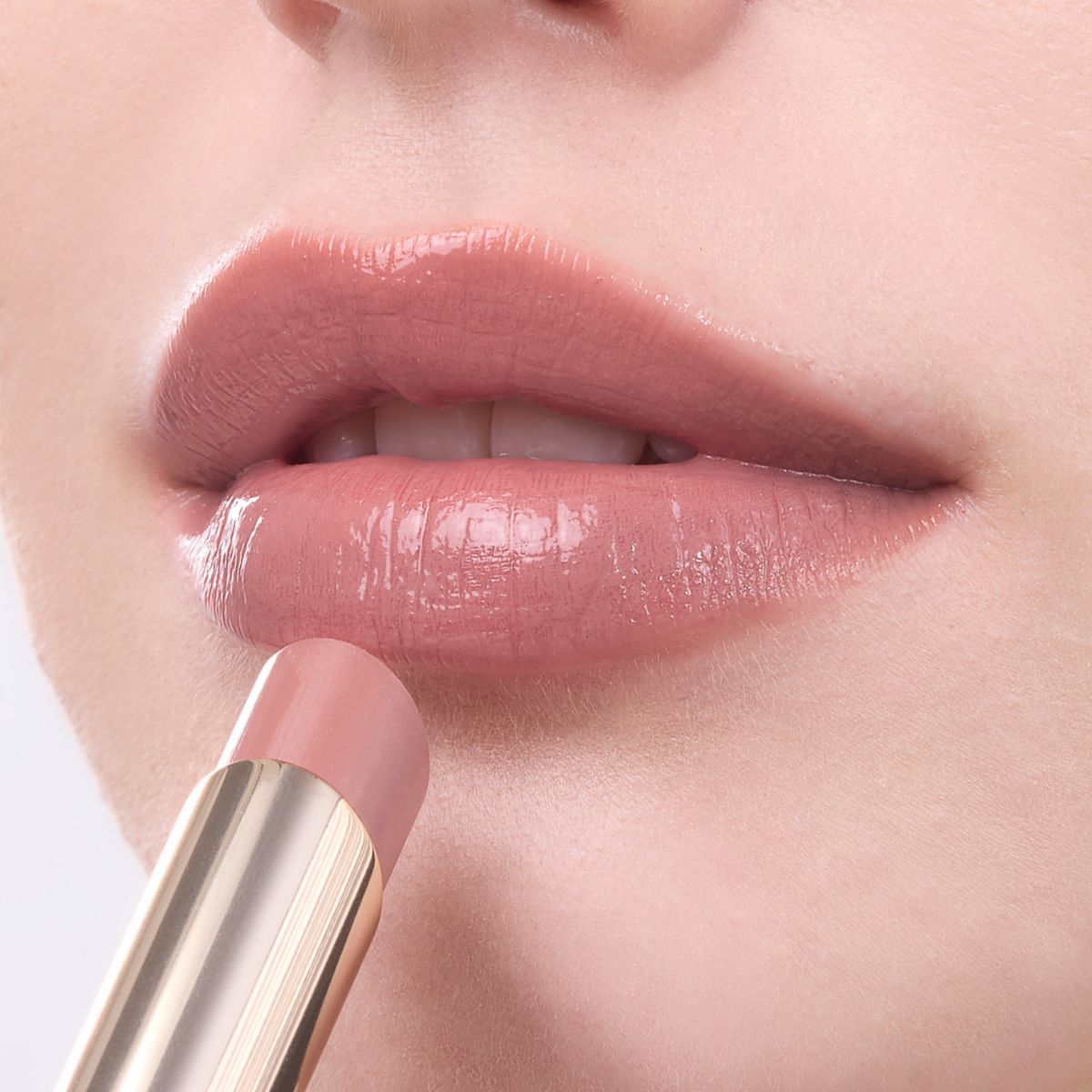 Moisture Intense Lipstick Mi01 (refill)  3.7 G