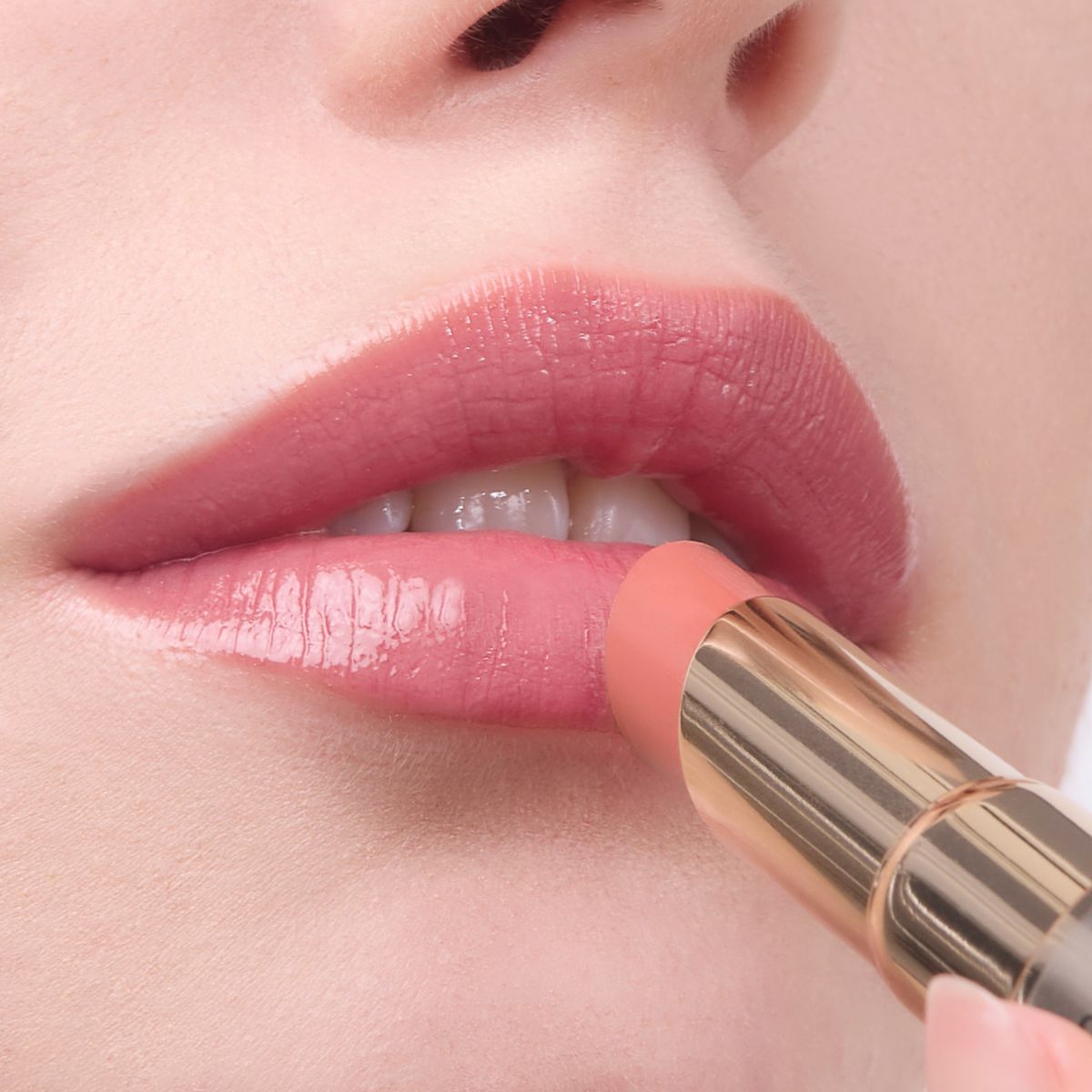 Moisture Intense Lipstick Mi02 (refill)  3.7 G