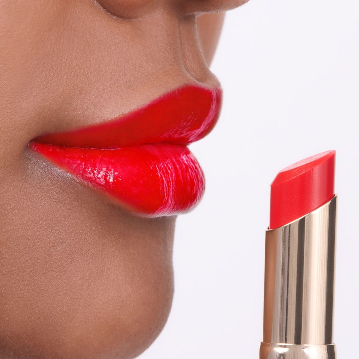 Moisture Intense Lipstick Mi04 (refill)  3.7 G
