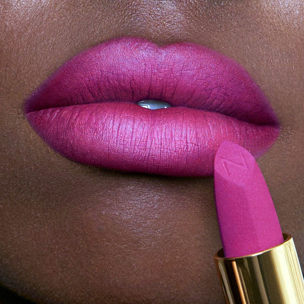 Nabla Makeup Matte Pleasure Lipstick Rocket Fuchsia