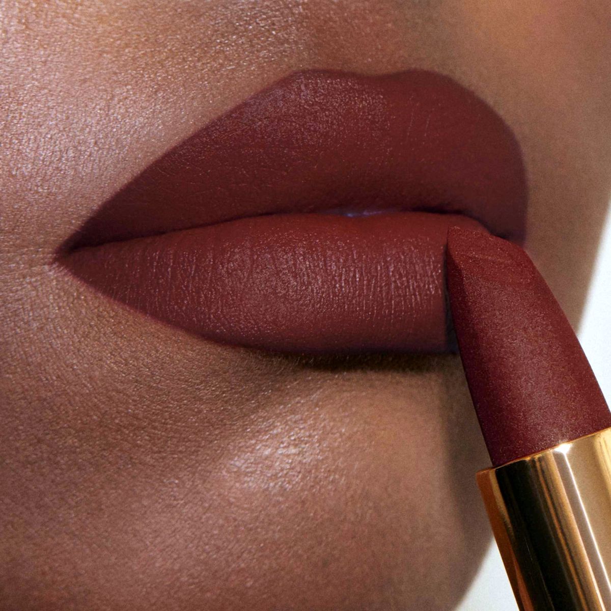 Nabla Makeup Matte Pleasure Lipstick Coffee Nude