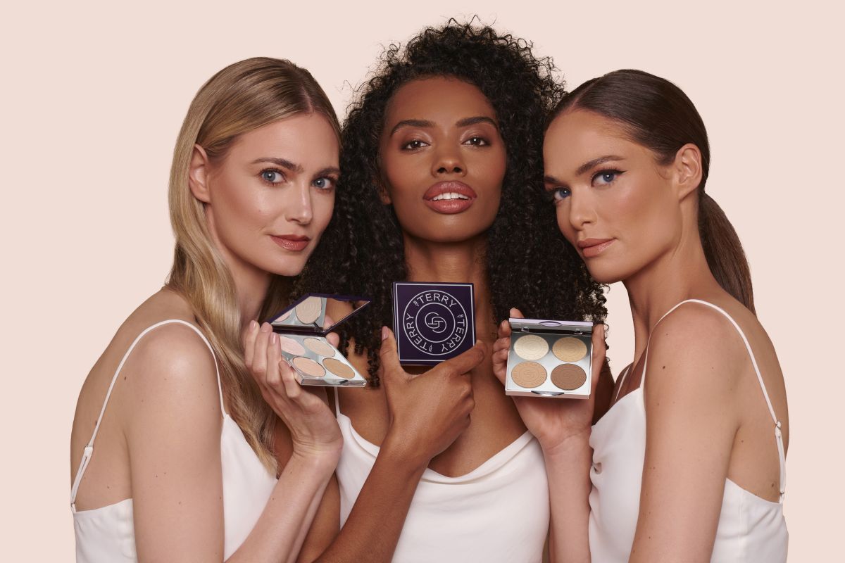 By Terry Hyaluronic Hydra-powder Palette Di Cipria Fair To Medium