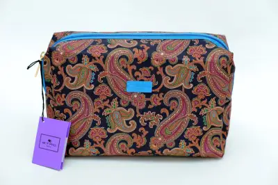 Etr Trousse 389 24 52