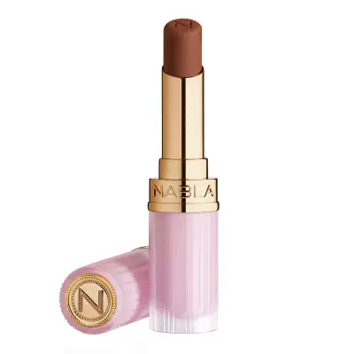 Nabla Makeup Beyond Blurry Lipstick Saint
