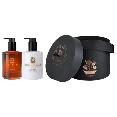 Noble Isle  Fire Side Cappelliera Cappelliera Duo Body 2  X 250ml