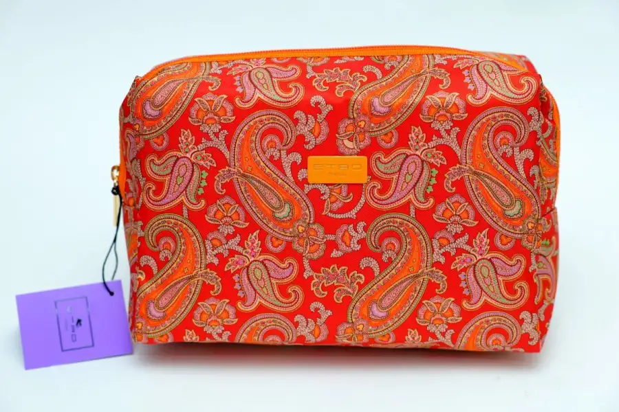 Etr Trousse 389 24 56